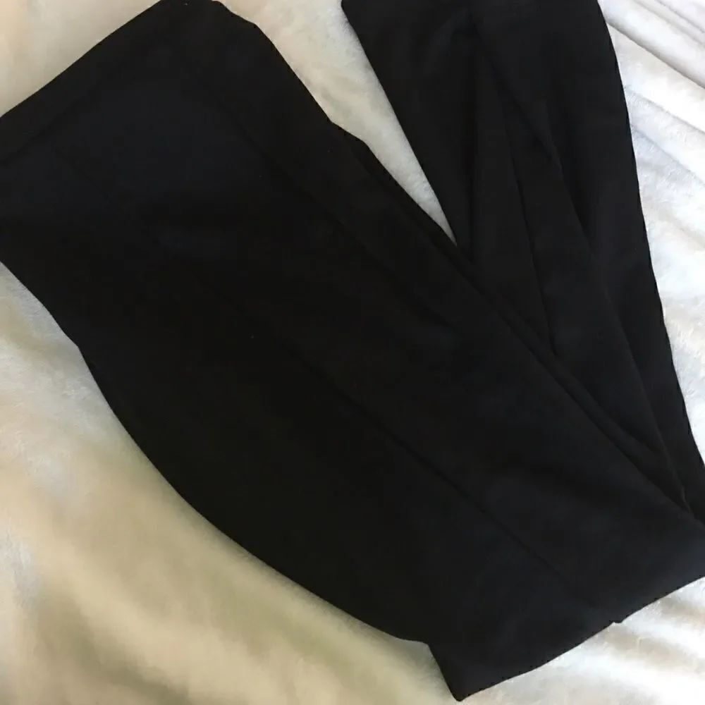 Beautiful Seam Stripe Ankle Cut Legging Pant